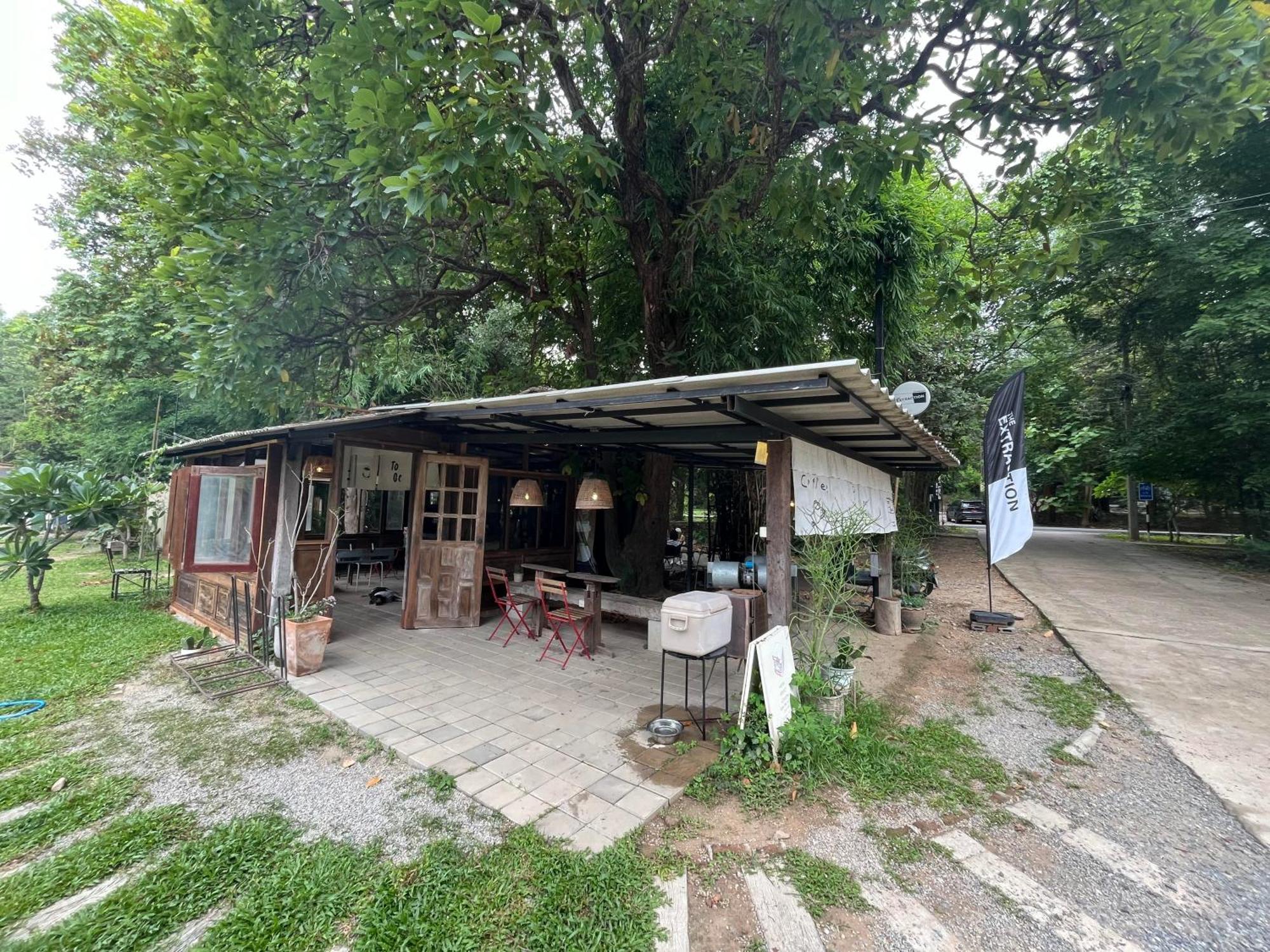Foresta Villa Hang Dong Exterior photo